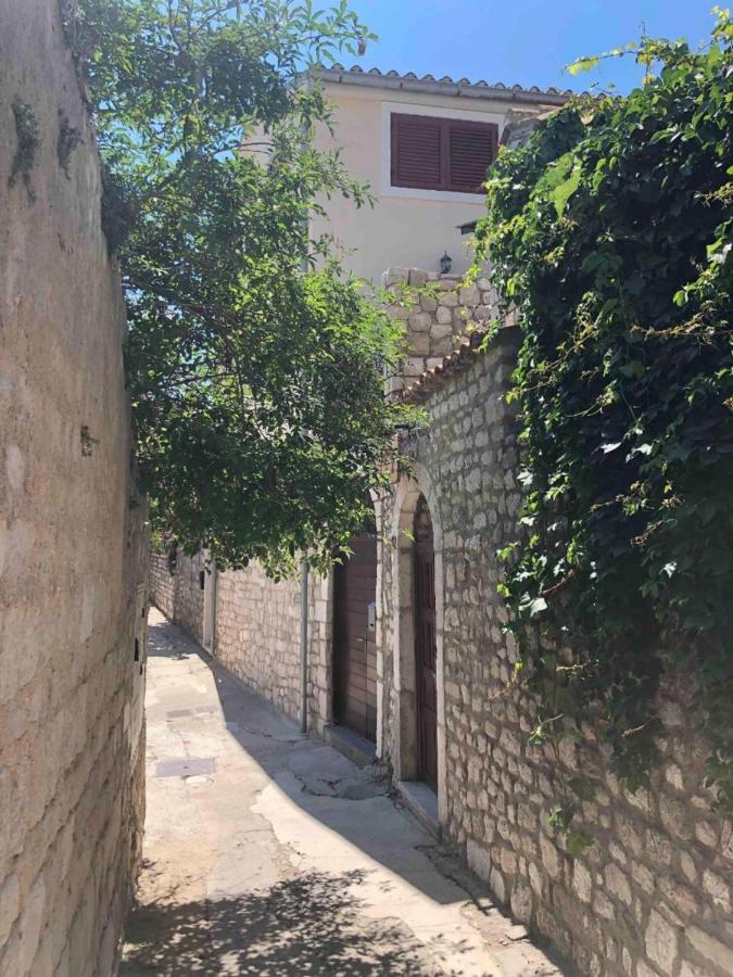 Apartment Pulic Rab Town Exterior foto